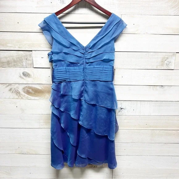 Adrianna Papell Dress Womens 8P Blue Tiered Layered Sleeveless V Neck Cocktail - Picture 4 of 13